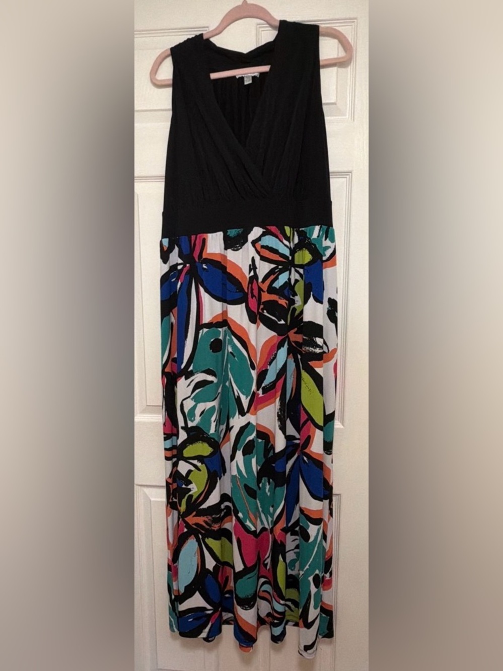 London Style Black Top Floral Print Maxi Dress - Multicolor